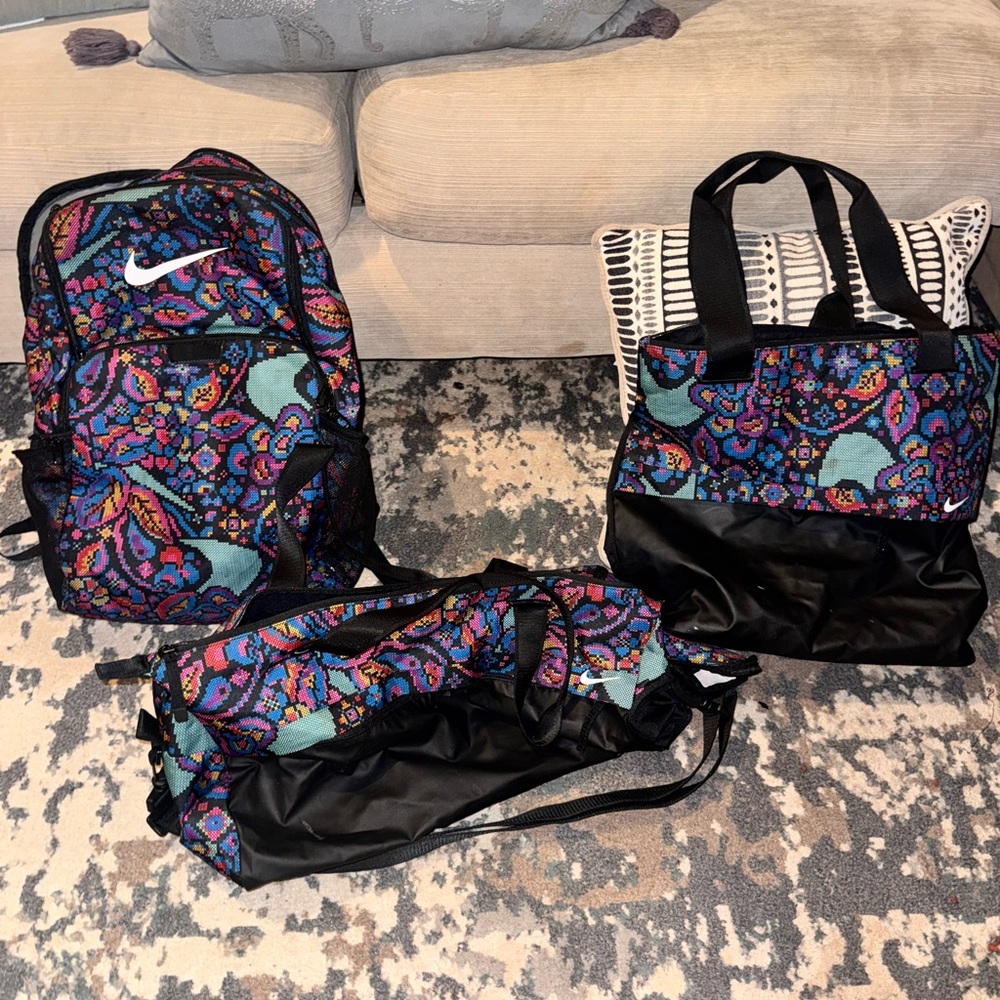 Nike Women's Colorful Paisley Backpack Set